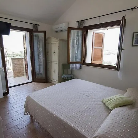 La Casa Di Carla Apartmanhotel Fermo