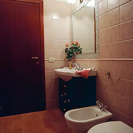 מלון דירות La Casa Di Carla 4*